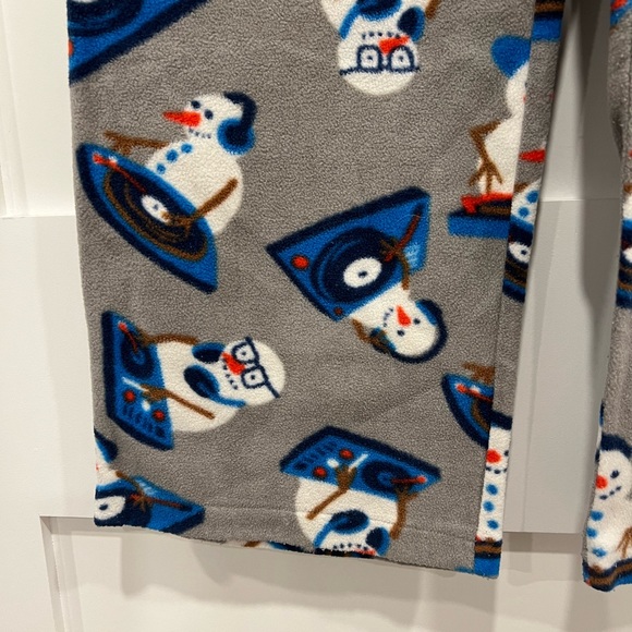 Gap Kids, boy’s fleece PJ bottoms - Picture 2 of 9